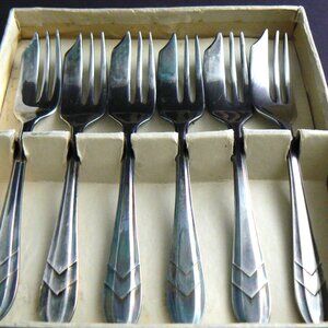 VINTAGE LOXLEY PASTRY FORK SETTING FROM SHEFFELD ENGLAND